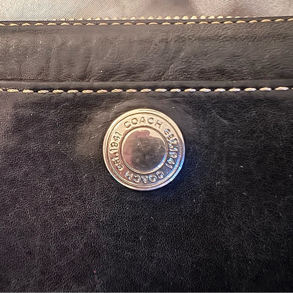 Coach Vintage Chelsea Black Pebble Leather Zip Around AccordionWallet - Picture 2 of 10